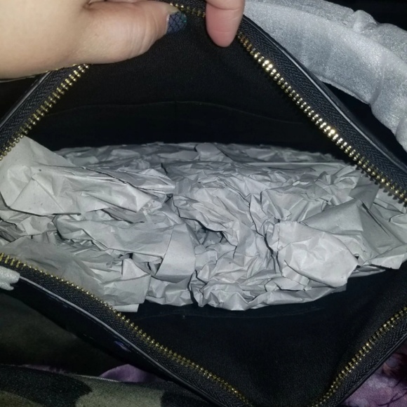 Coach Handbag - Picture 3 of 4